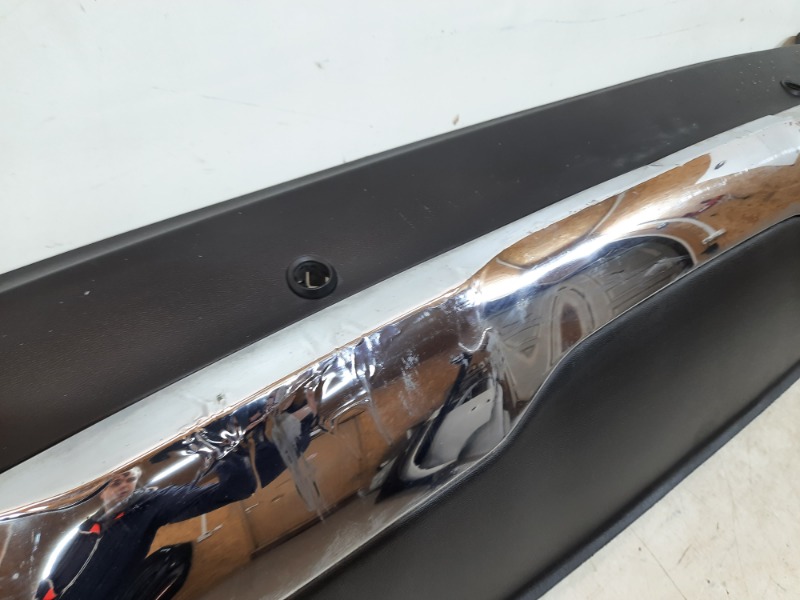 Спойлер заднего бампера