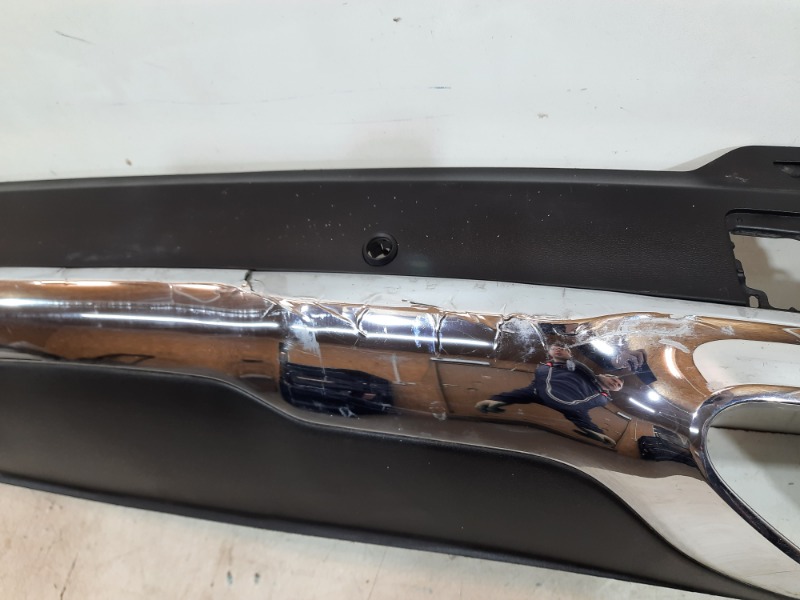 Спойлер заднего бампера