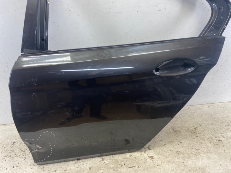 Дверь задняя левая