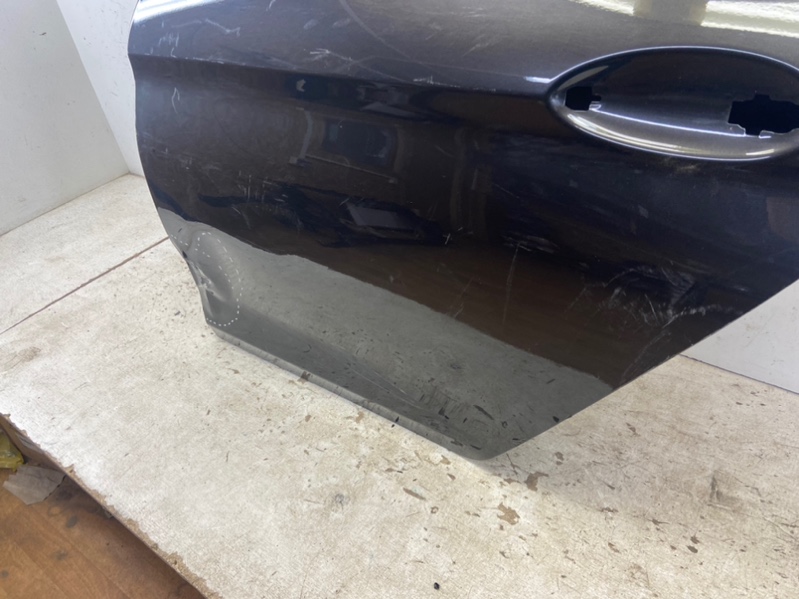 Дверь задняя левая