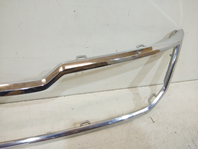 Накладка на решетку радиатора