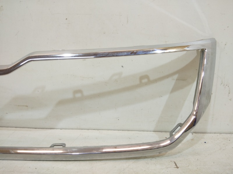 Накладка на решетку радиатора