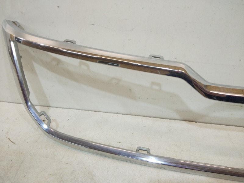 Накладка на решетку радиатора