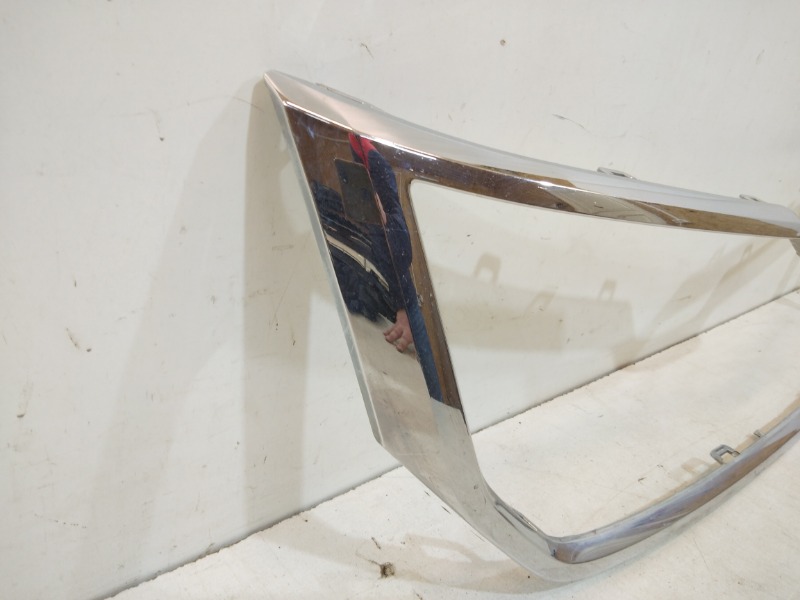 Накладка на решетку радиатора