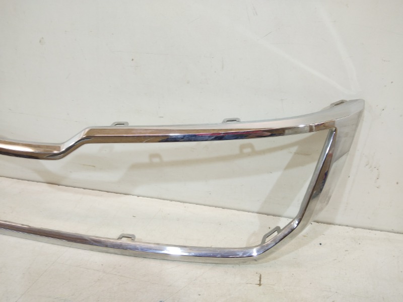 Накладка на решетку радиатора