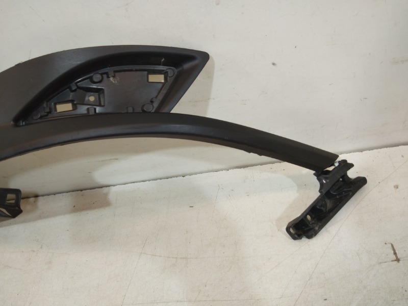 Спойлер заднего бампера