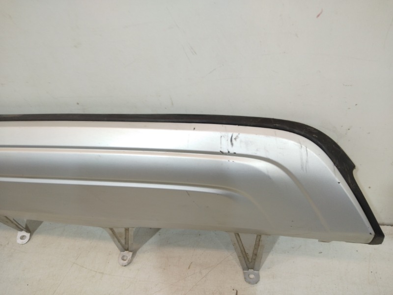 Спойлер заднего бампера