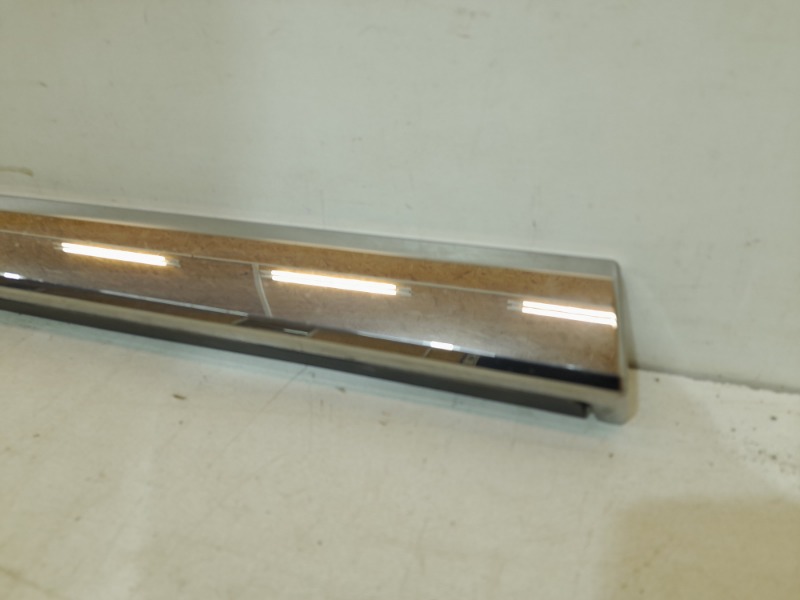 Молдинг двери