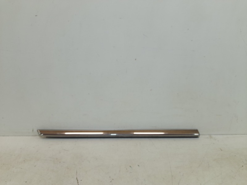 Молдинг двери