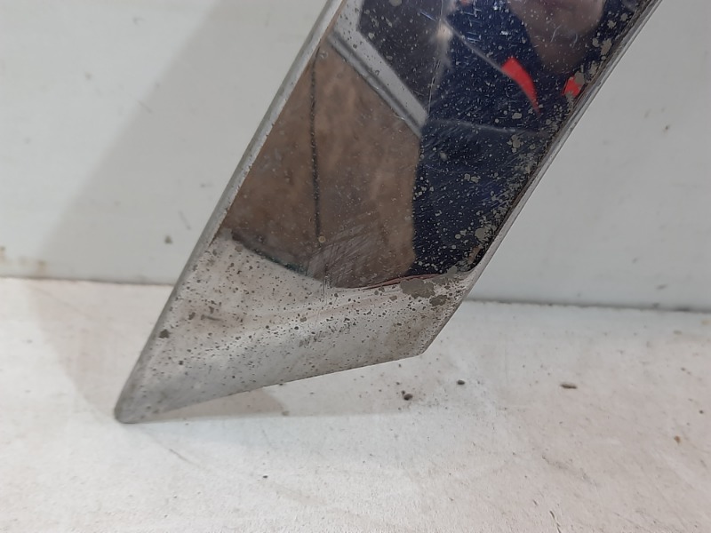 Молдинг заднего бампера