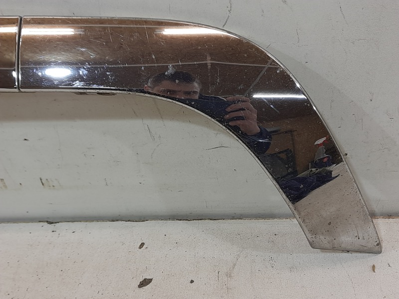 Молдинг заднего бампера