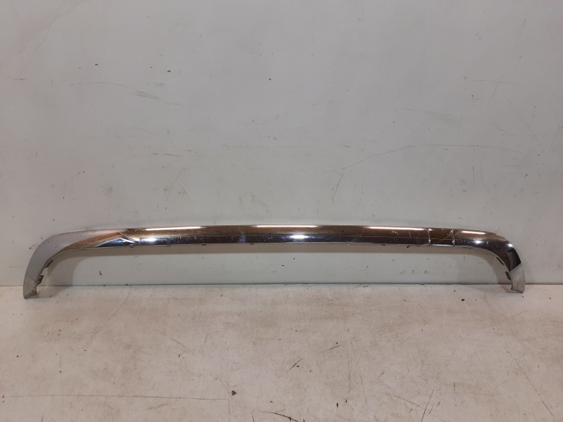 Молдинг заднего бампера