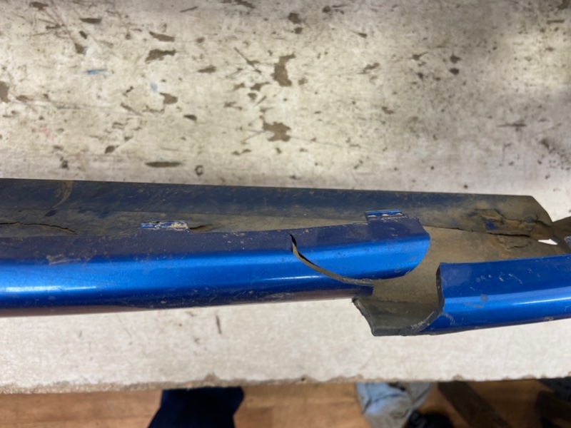 Бампер передний