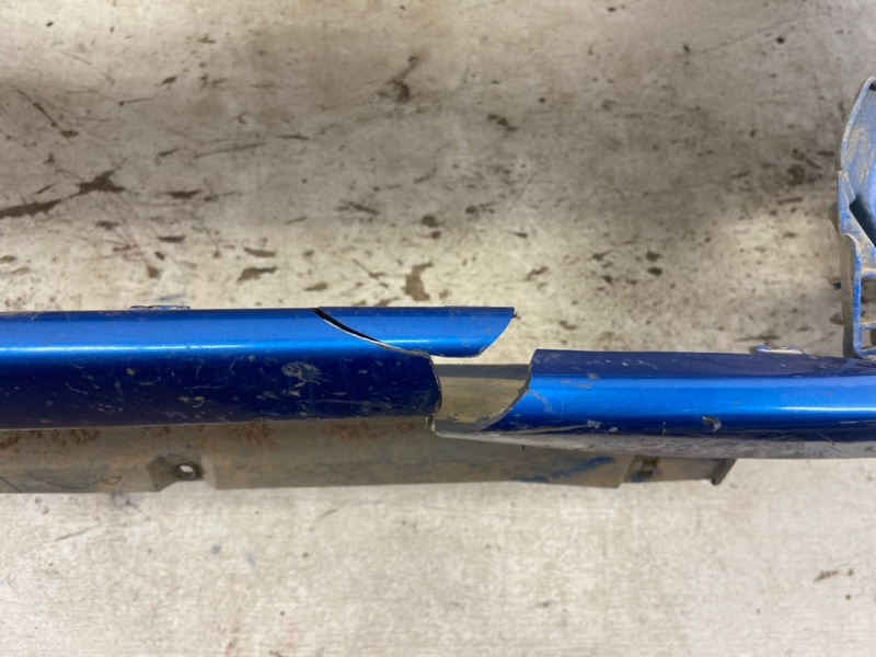 Бампер передний