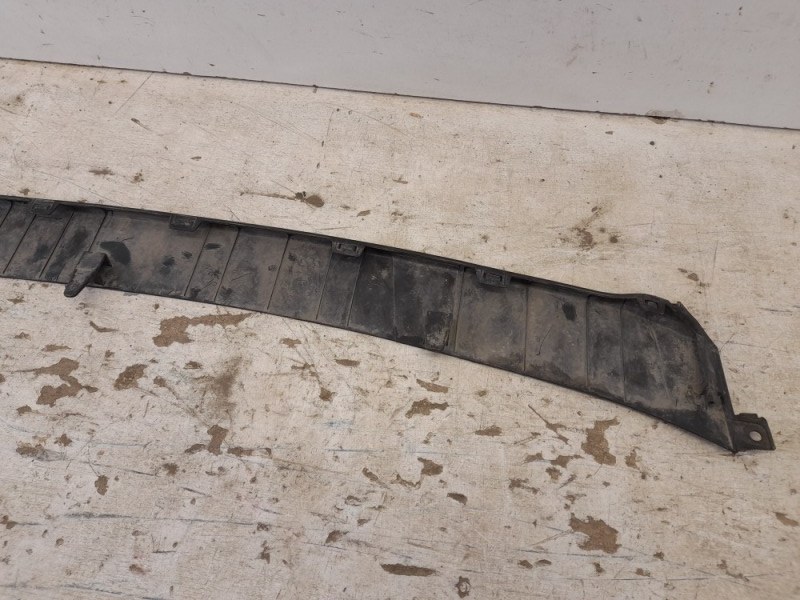 Спойлер переднего бампера