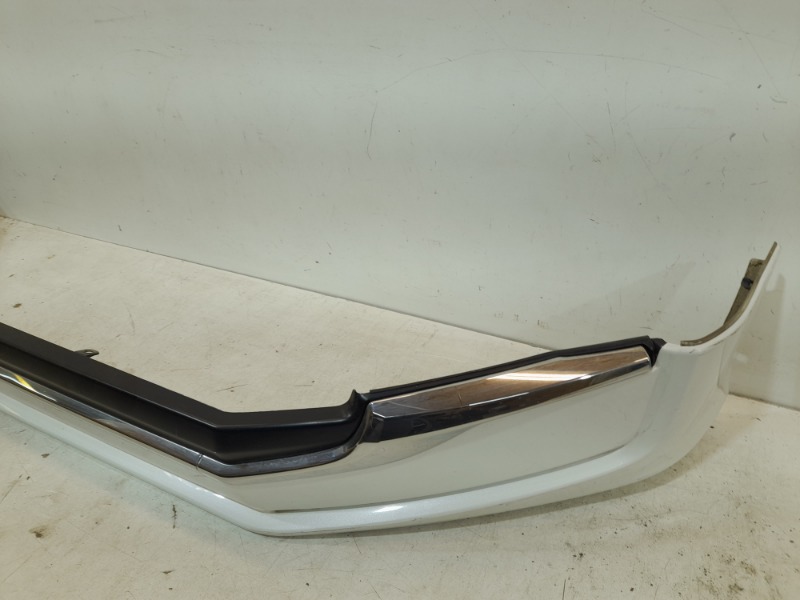 Спойлер переднего бампера