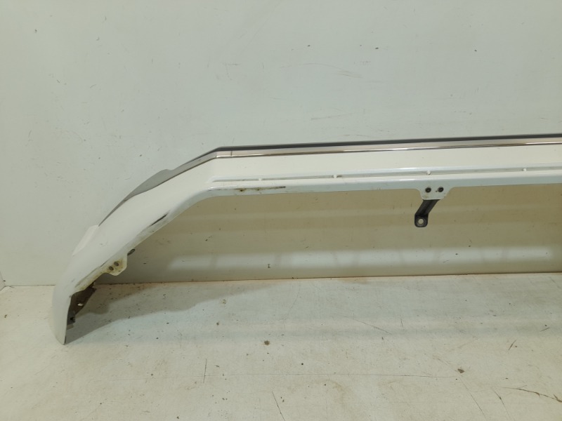 Спойлер переднего бампера