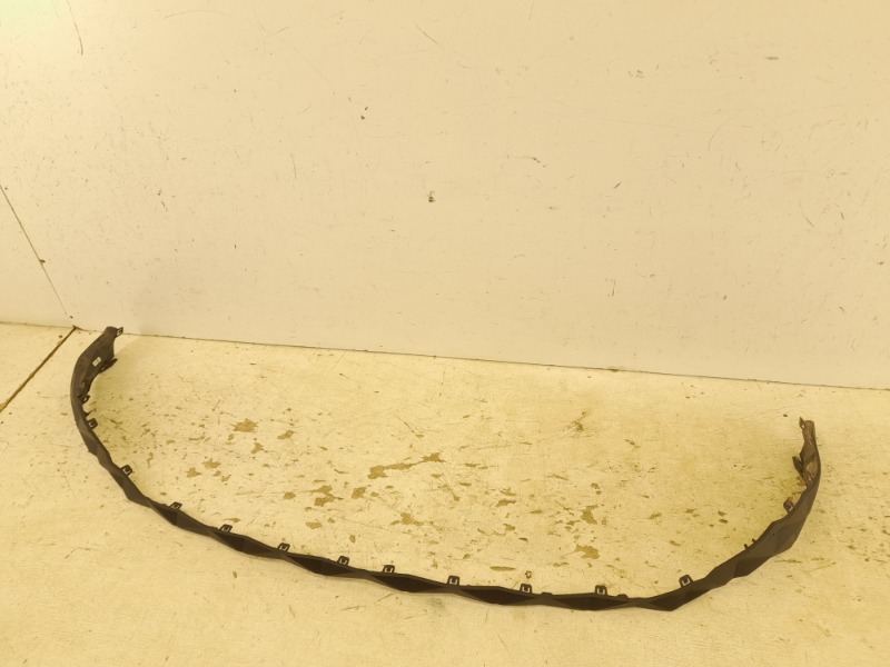 Накладка переднего бампера