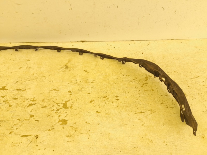 Накладка переднего бампера