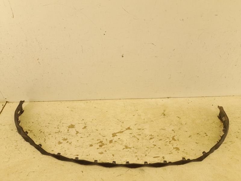 Накладка переднего бампера