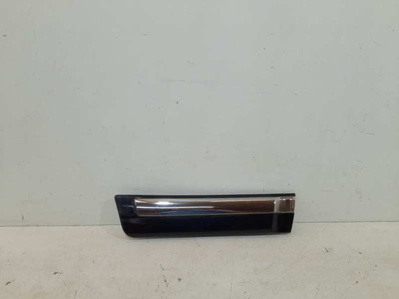 Накладка двери задней правой