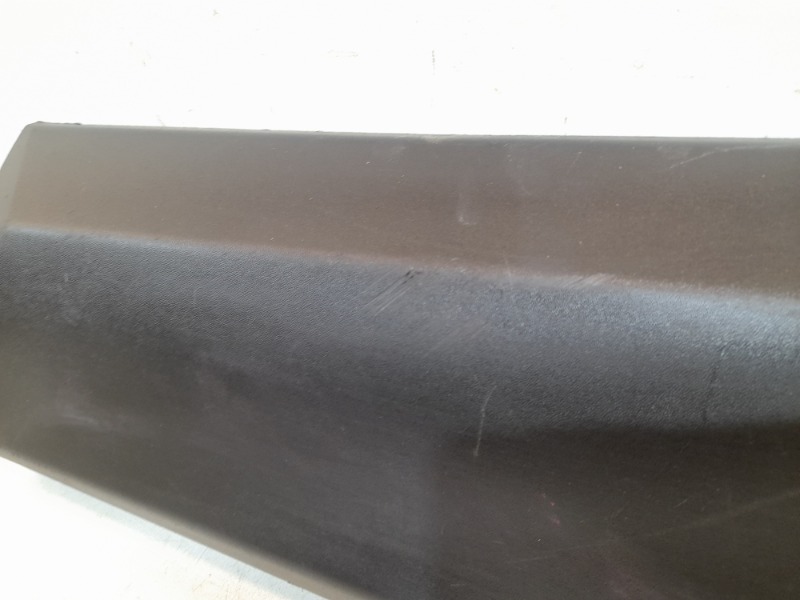 Накладка двери задней левой