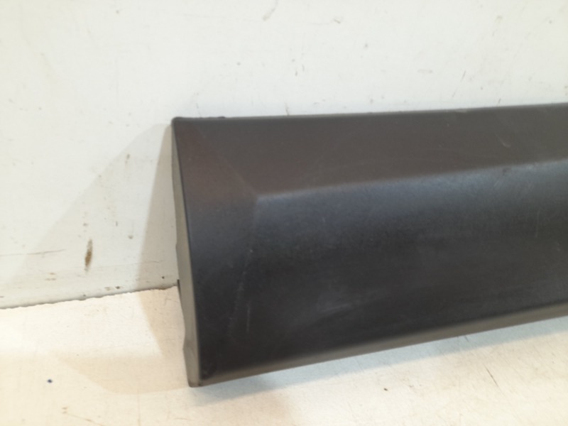 Накладка двери задней левой