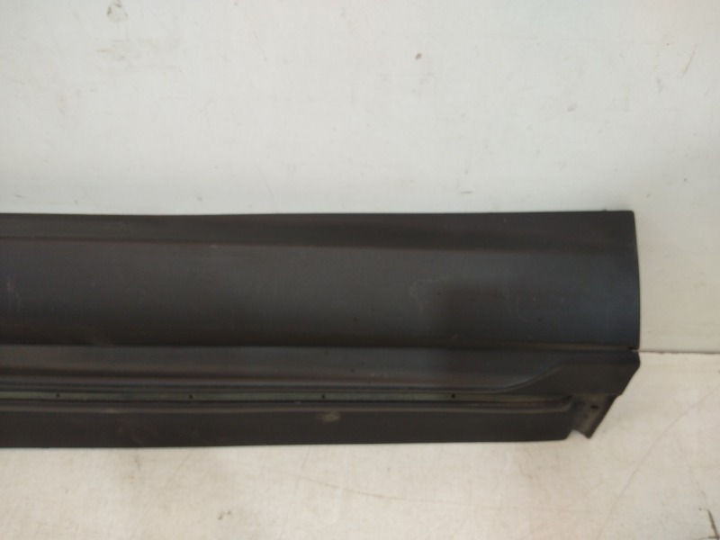 Накладка двери задней левой
