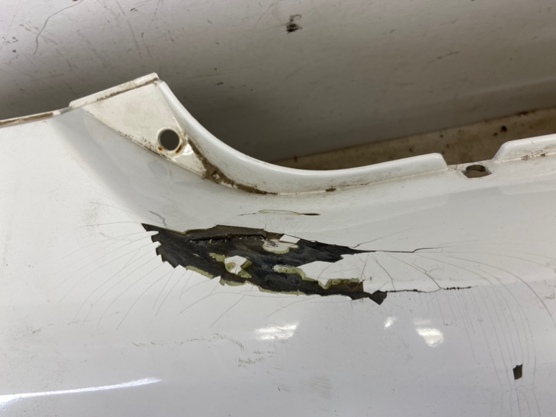 Бампер задний