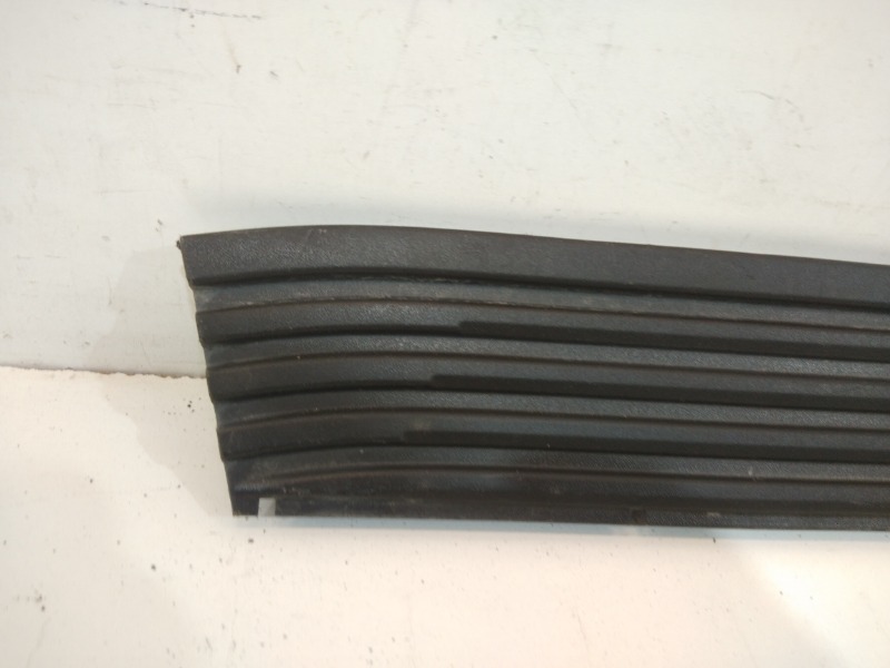 Накладка на порог (наружная)