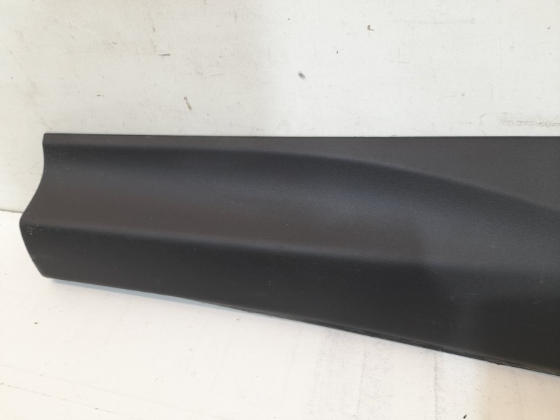 Накладка двери задней левой
