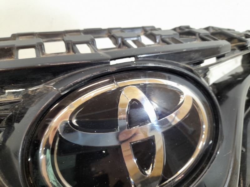 Решетка радиатора