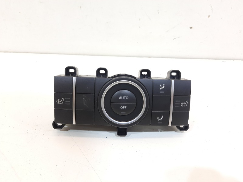 Блок управления климатической установкой