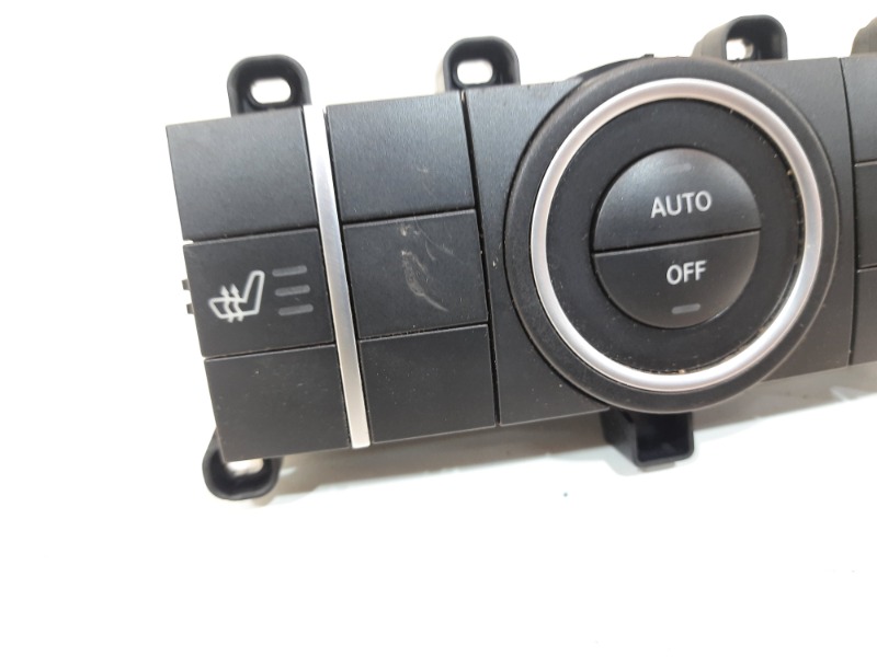 Блок управления климатической установкой