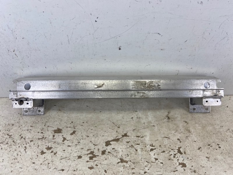 Усилитель заднего бампера