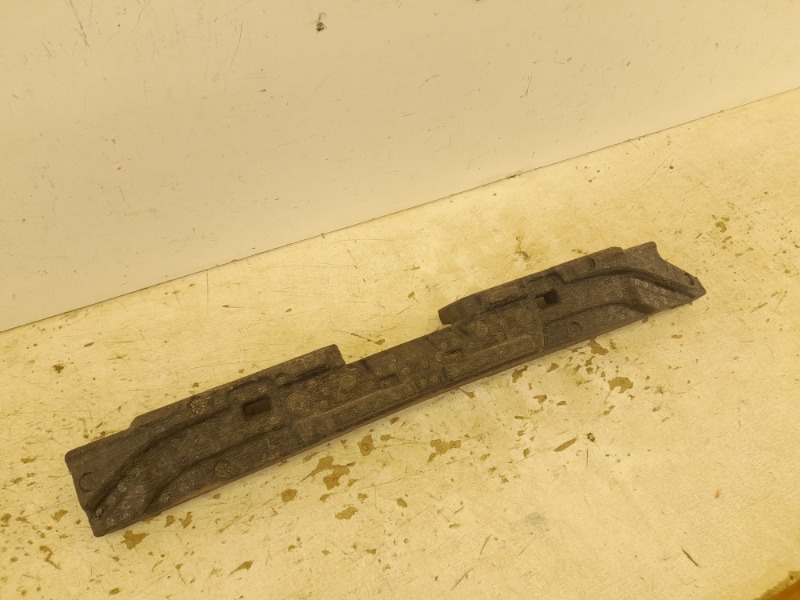 Наполнитель переднего бампера