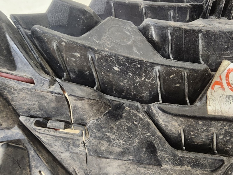 Решетка радиатора