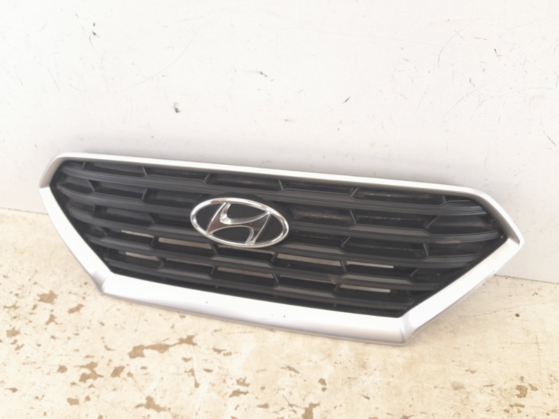 Решетка радиатора