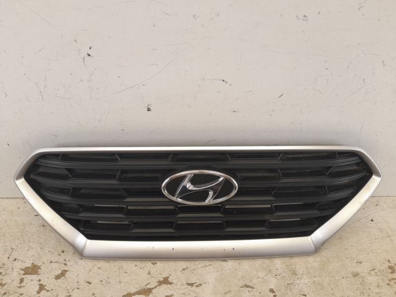 Решетка радиатора