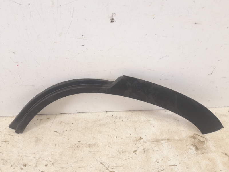 Накладка заднего крыла левого