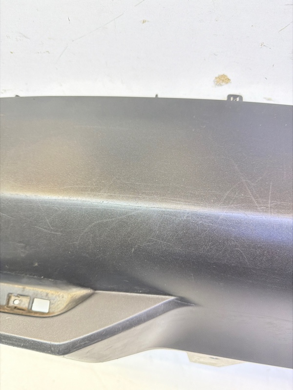 Спойлер заднего бампера