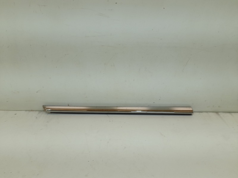 Молдинг двери