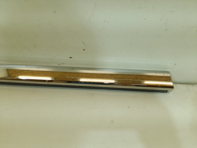 Молдинг двери