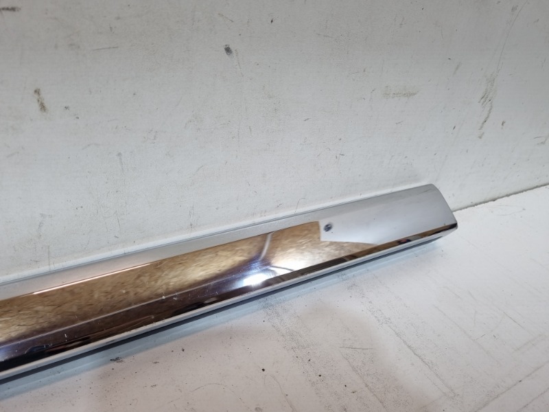 Молдинг двери