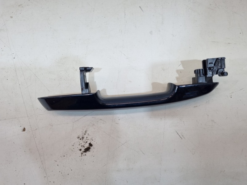 Ручка двери передней наружная левая