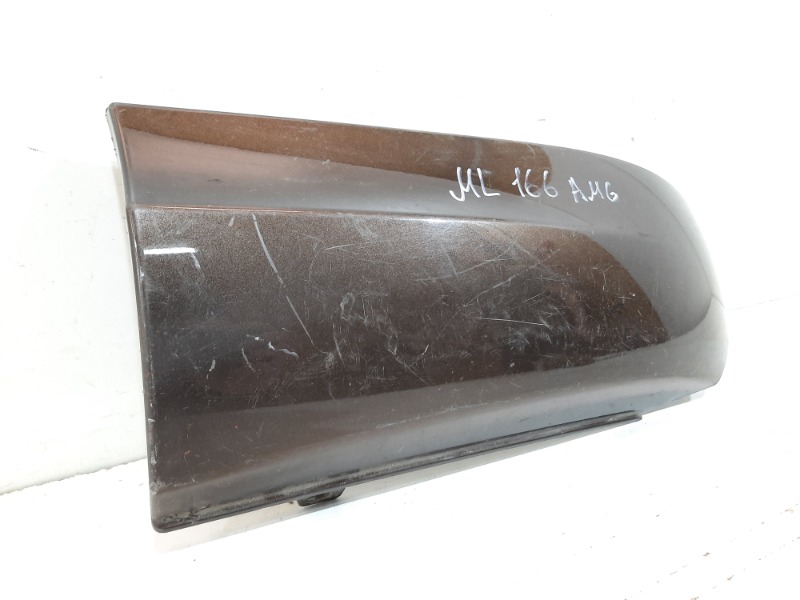 Накладка заднего бампера левая