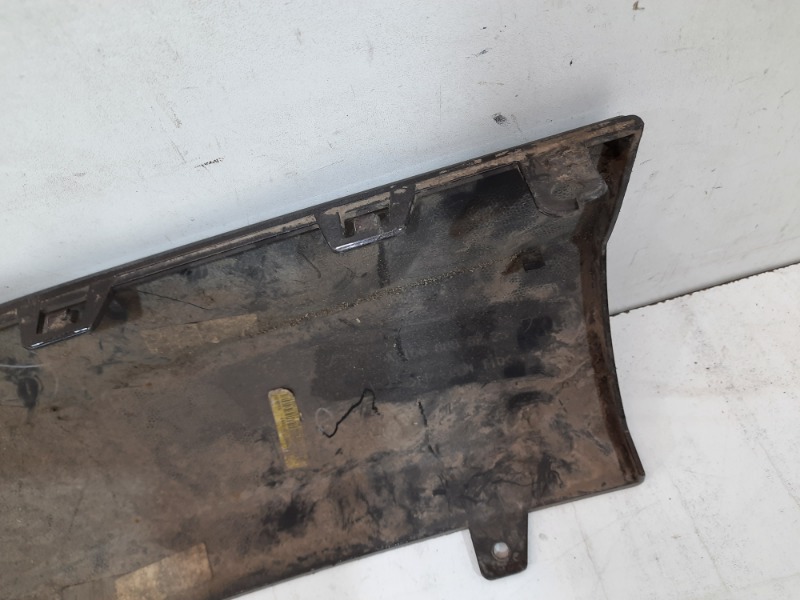 Накладка заднего бампера левая