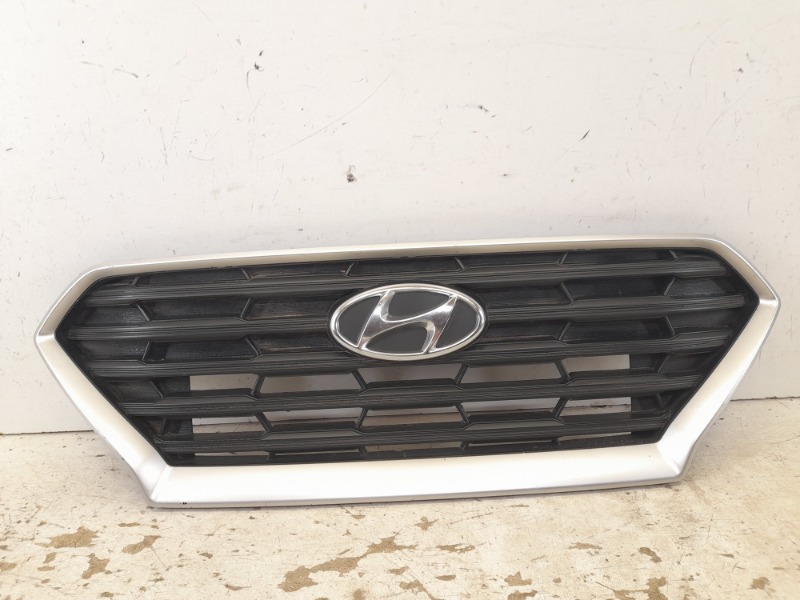 Решетка радиатора