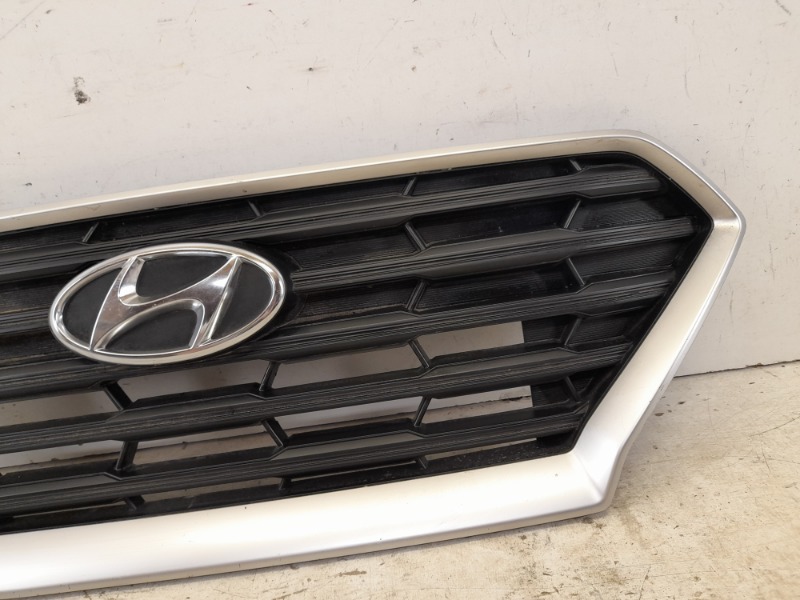 Решетка радиатора