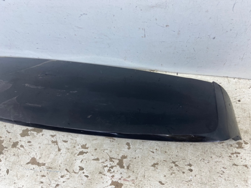 Спойлер (дефлектор) крышки багажника